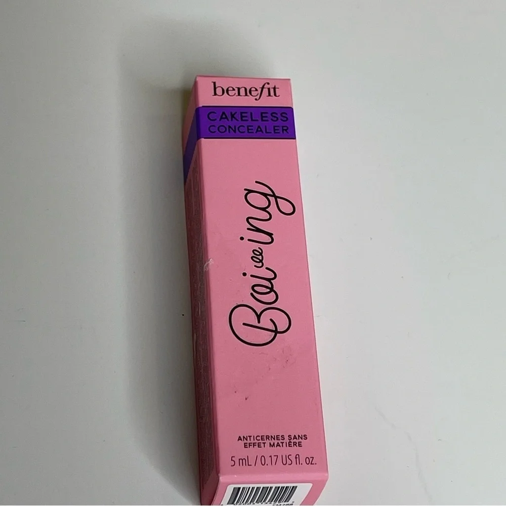 Boi-ing Cakeless Full Coverage Waterproof Liquid Concealer